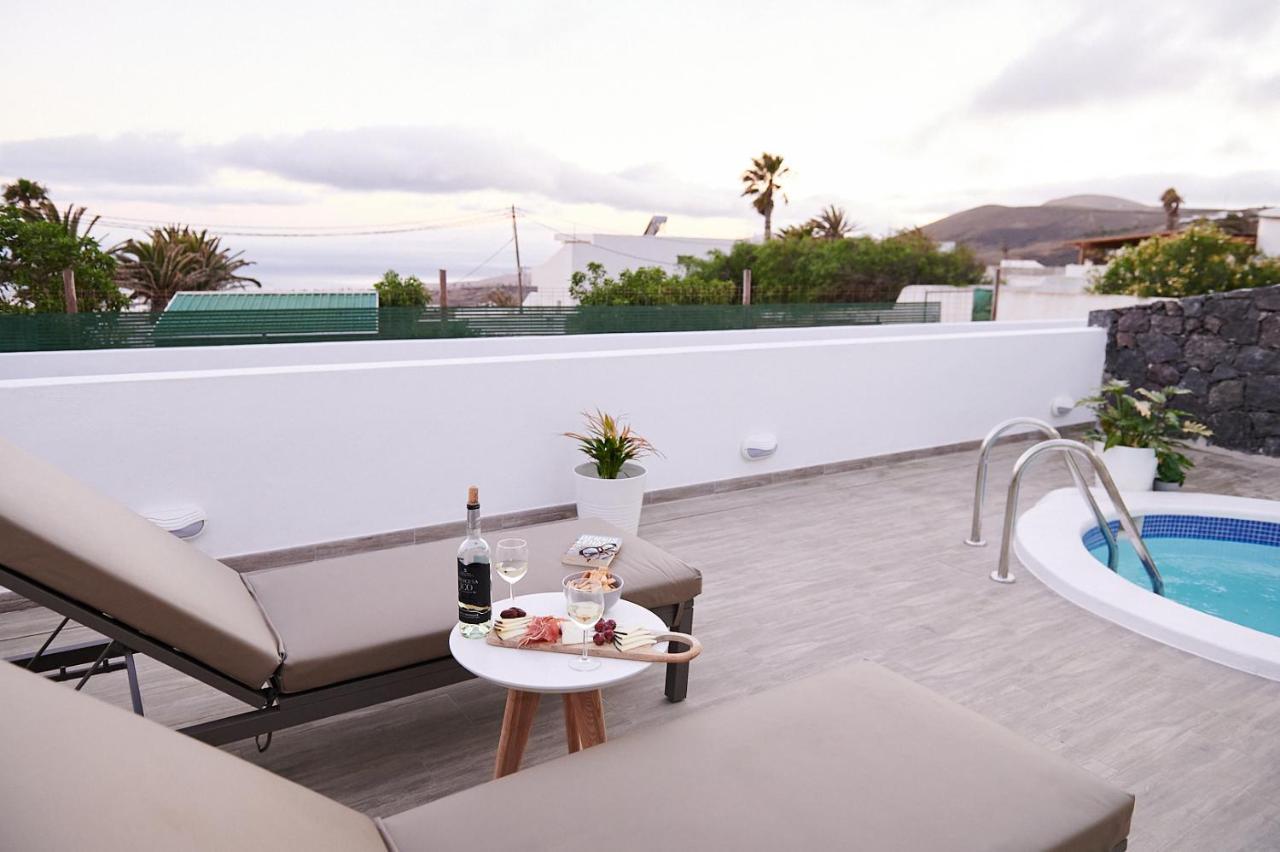 Suites Bene Lanzarote La Asomada  エクステリア 写真