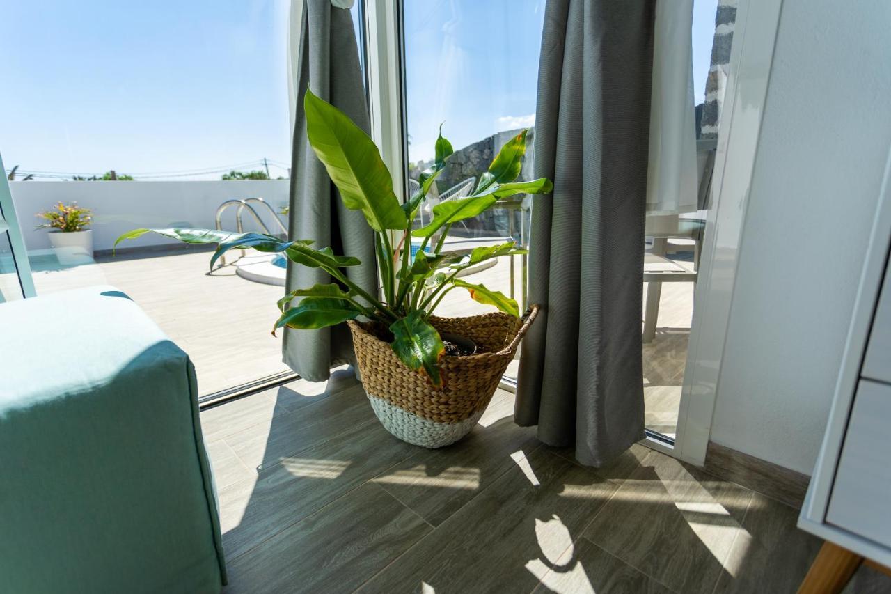 Suites Bene Lanzarote La Asomada  エクステリア 写真
