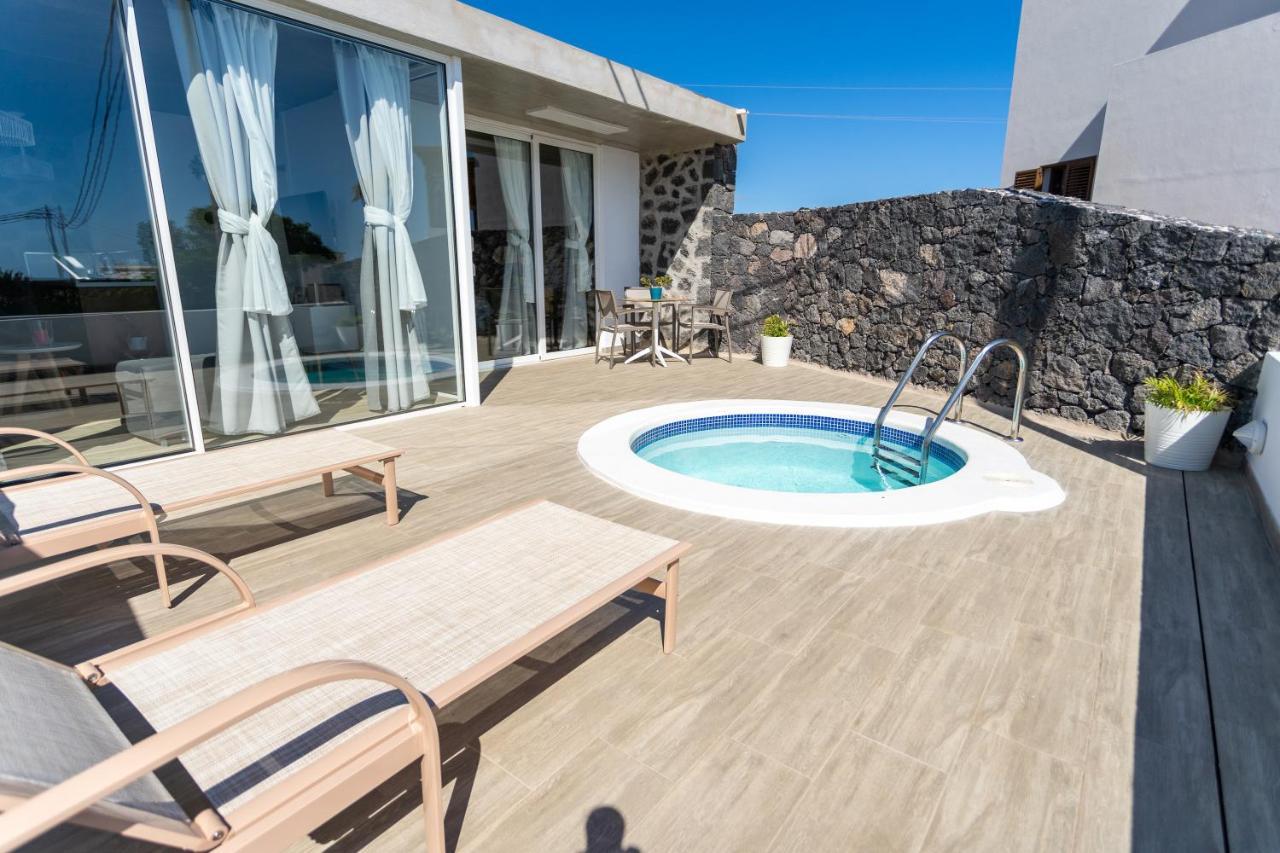 Suites Bene Lanzarote La Asomada  エクステリア 写真