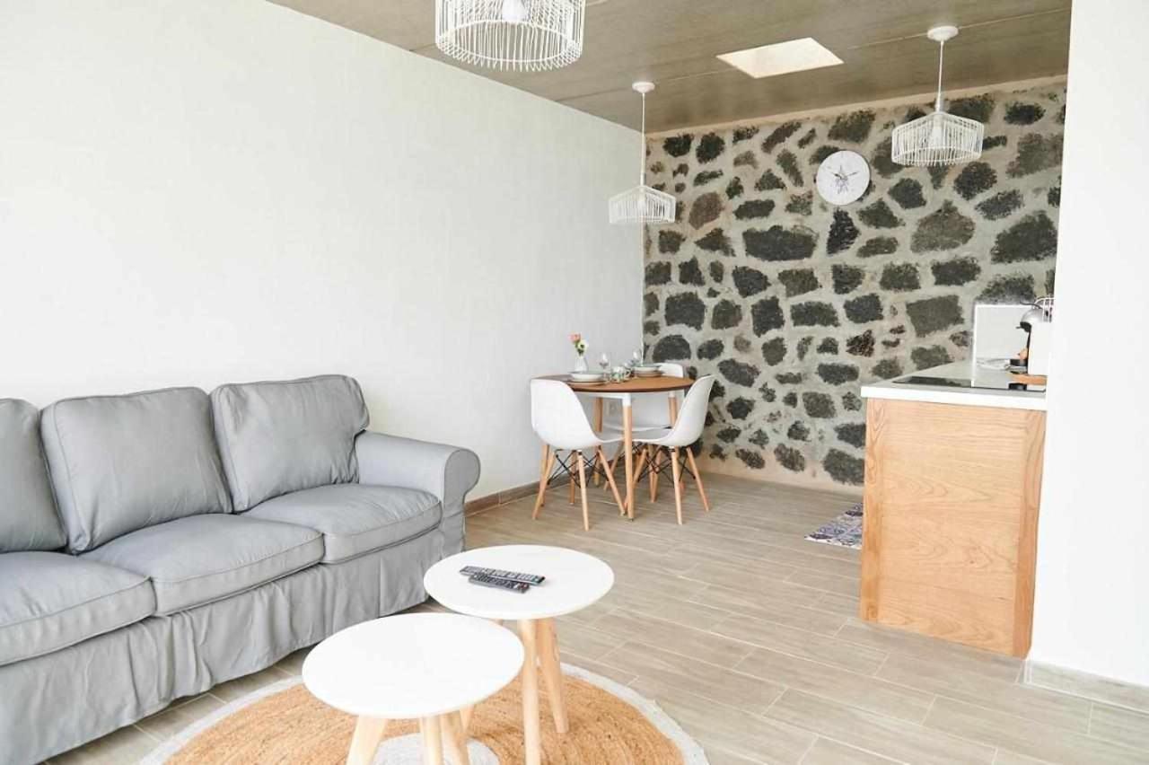 Suites Bene Lanzarote La Asomada  エクステリア 写真